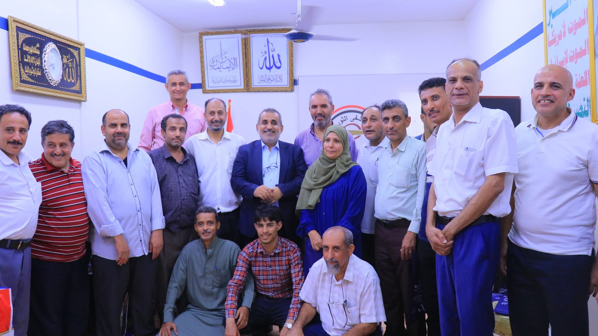 هيئة الثورة بالحديدة تكرم الفريق الجراحي لدوره في إنجاح أولى عمليات القلب المفتوح