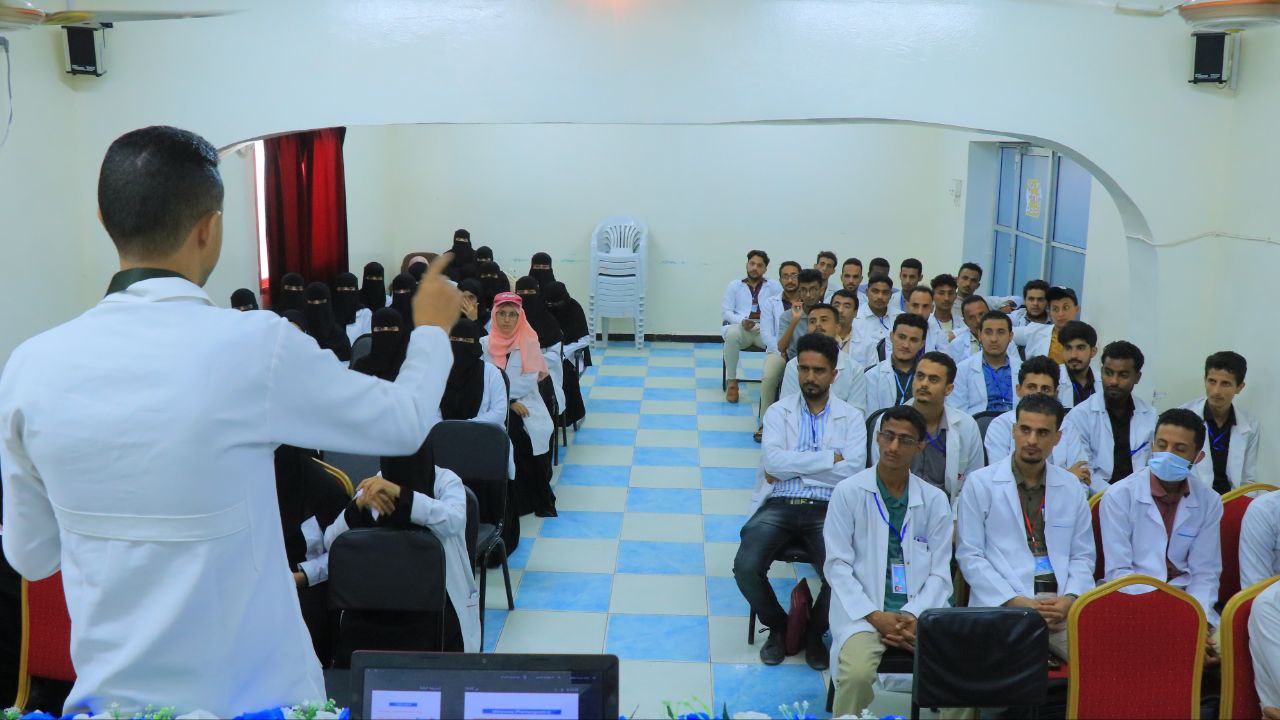 بدء فعاليات الأسبوع العالمي لليقظة الدوائية ومأمونية الدواء بهيئة مستشفى الثورة بالحديدة